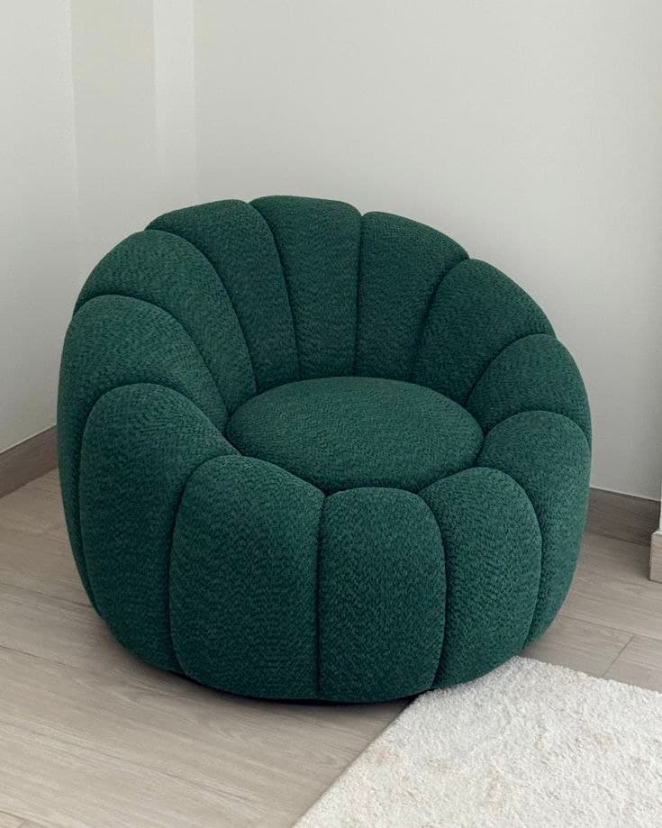 Upholstered bed with channel headboard